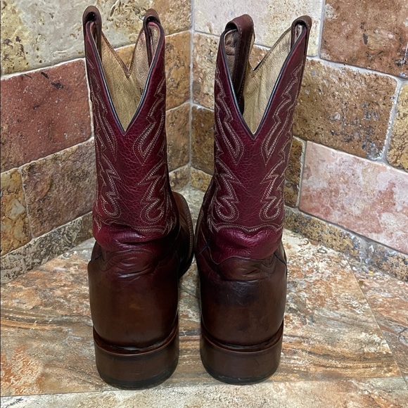 Moonshine Spirit Men Cowboy Boots Brown Red Leather Square Toe Size 11D
Western - Picture 11 of 14